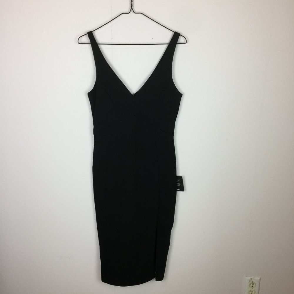 New! Lulus Sheath Dress Size M Black Knit V-Neck Sleeveless Stretch Lined